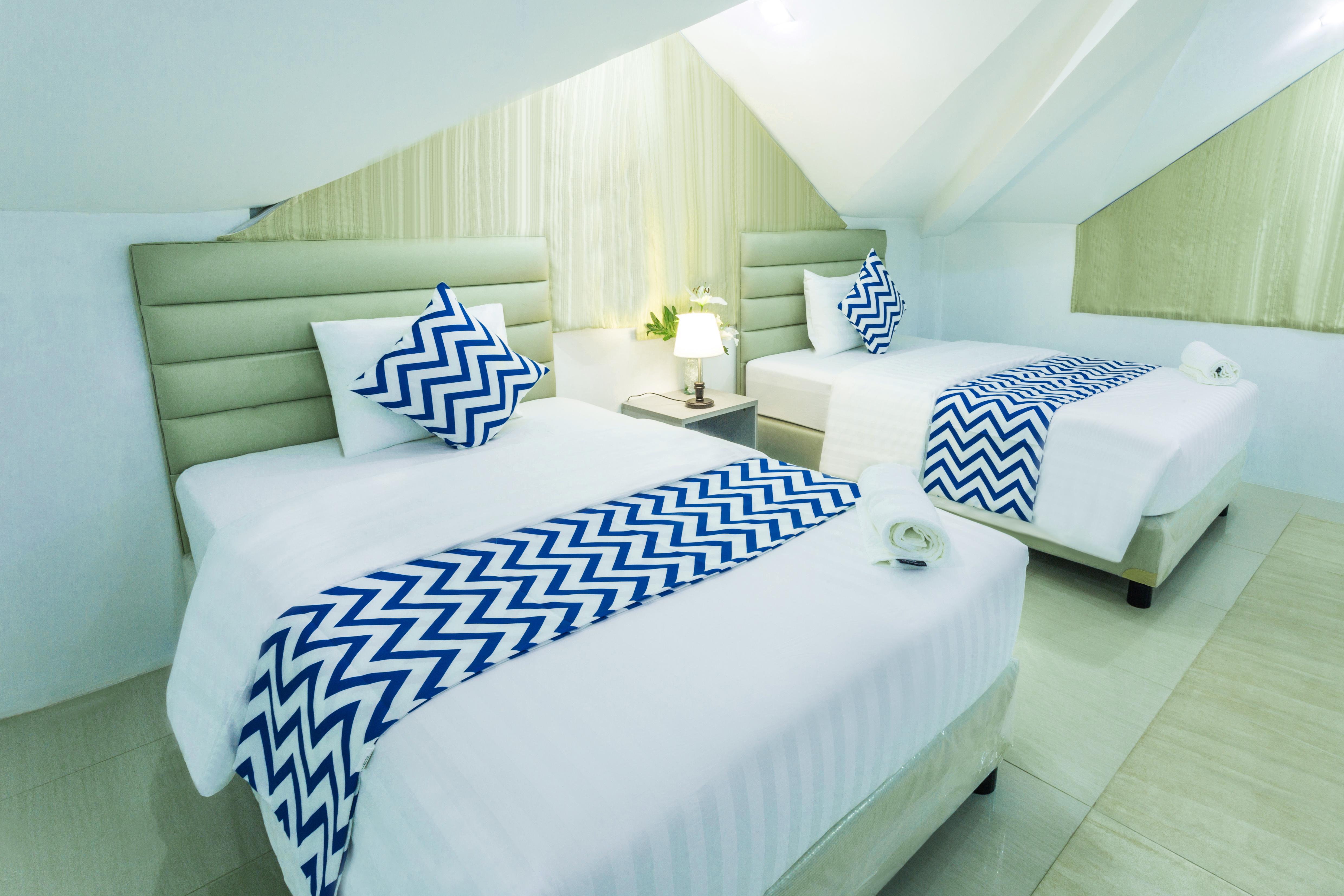Manoc-Manoc Grand Blue Beach Hotel מראה חיצוני תמונה