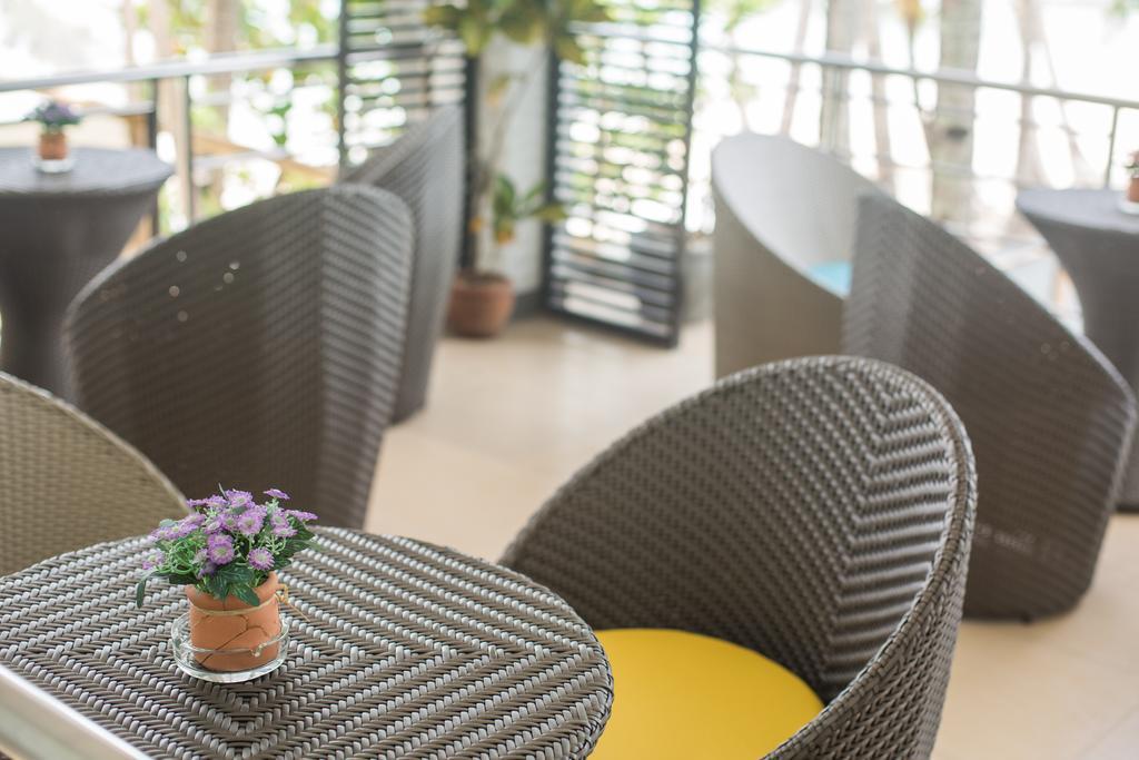 Manoc-Manoc Grand Blue Beach Hotel מראה חיצוני תמונה