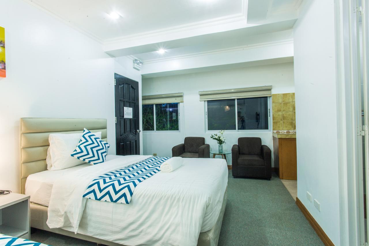Manoc-Manoc Grand Blue Beach Hotel מראה חיצוני תמונה